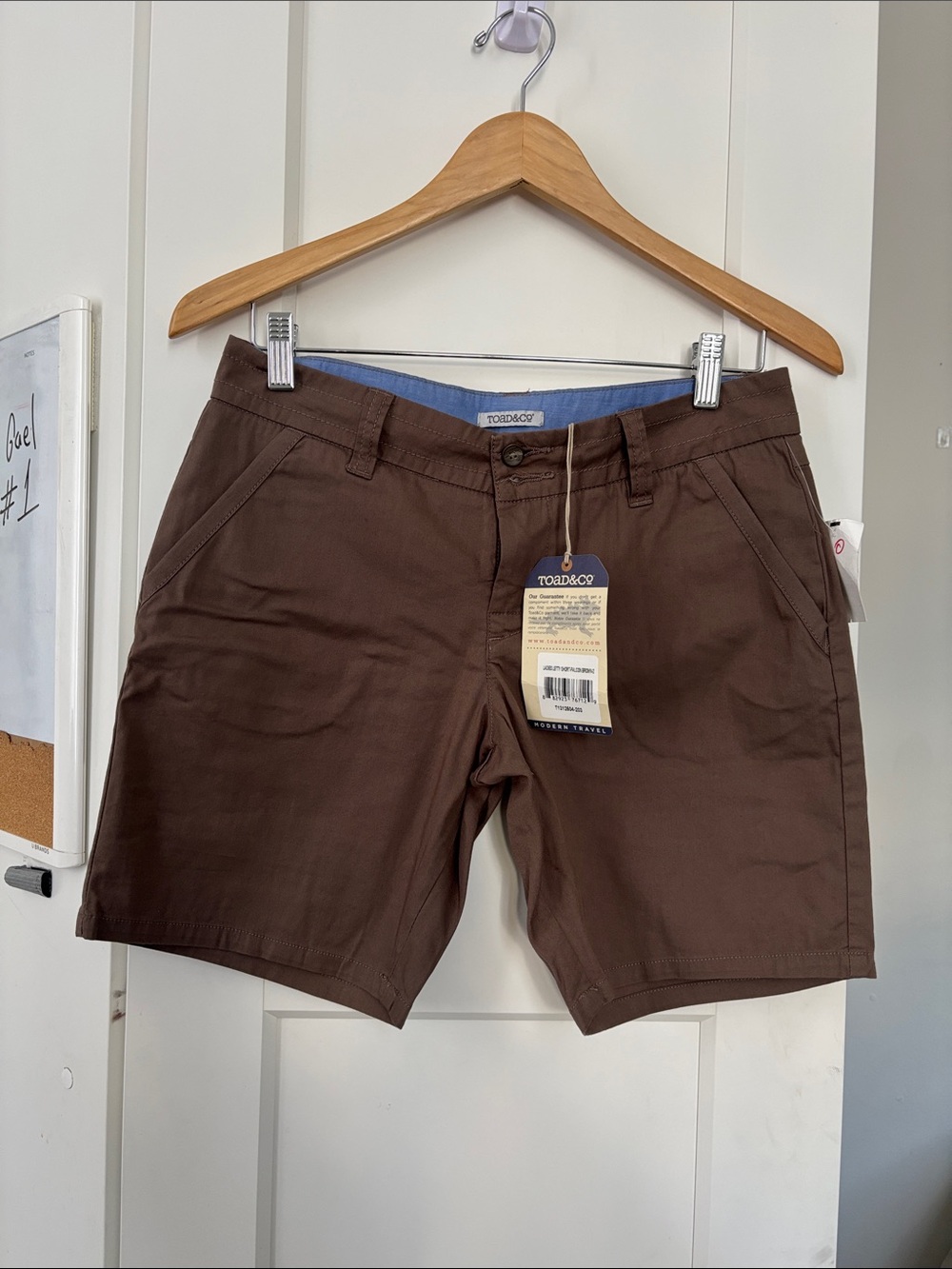 Toad&Co Men's Chocolate Brown Flat Front Shorts